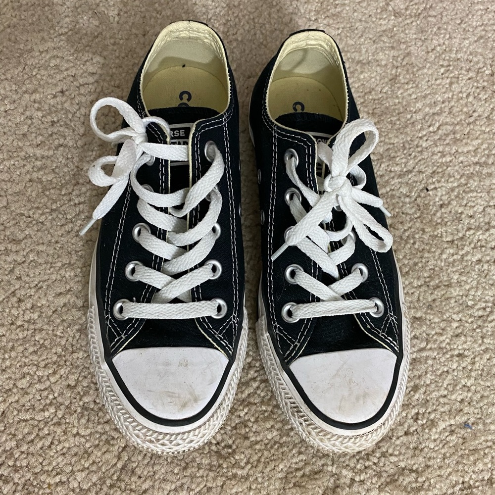 Converse size 5